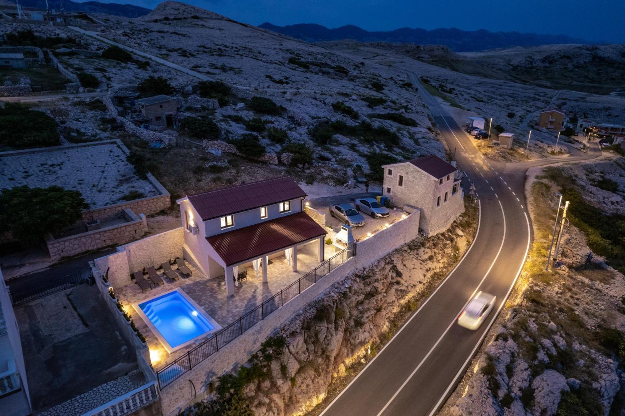 Villa Kamia With Private Heated Pool And Electric Vehicle Adapter Зубовичі Екстер'єр фото