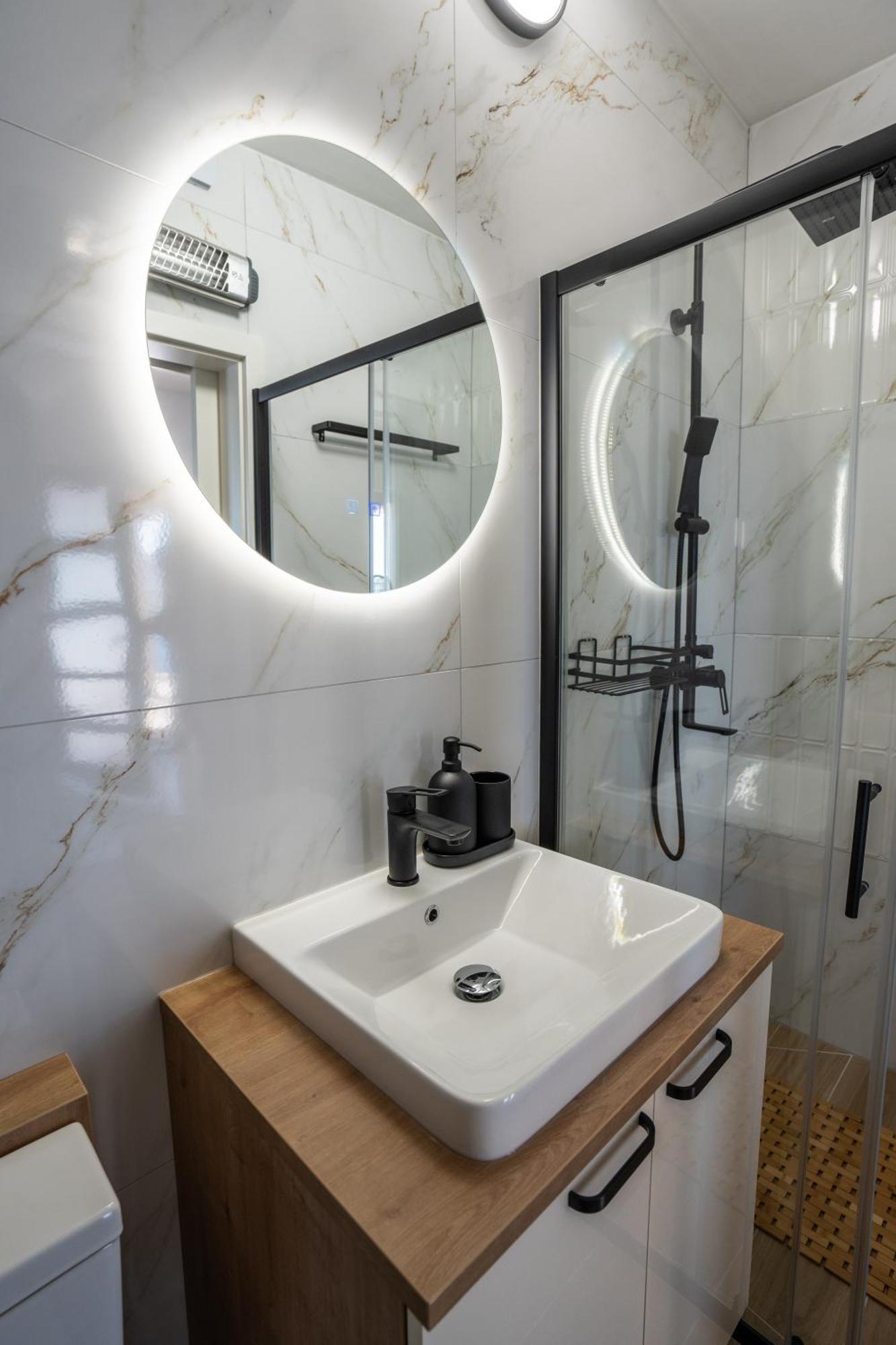 Villa Kamia With Private Heated Pool And Electric Vehicle Adapter Зубовичі Екстер'єр фото